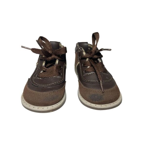 2 pair of shoes first walker and one pair of Robeez Fisherman Sandals - Gray 18- - Picture 2 of 12